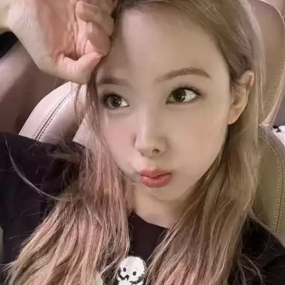 鄂娴淑
